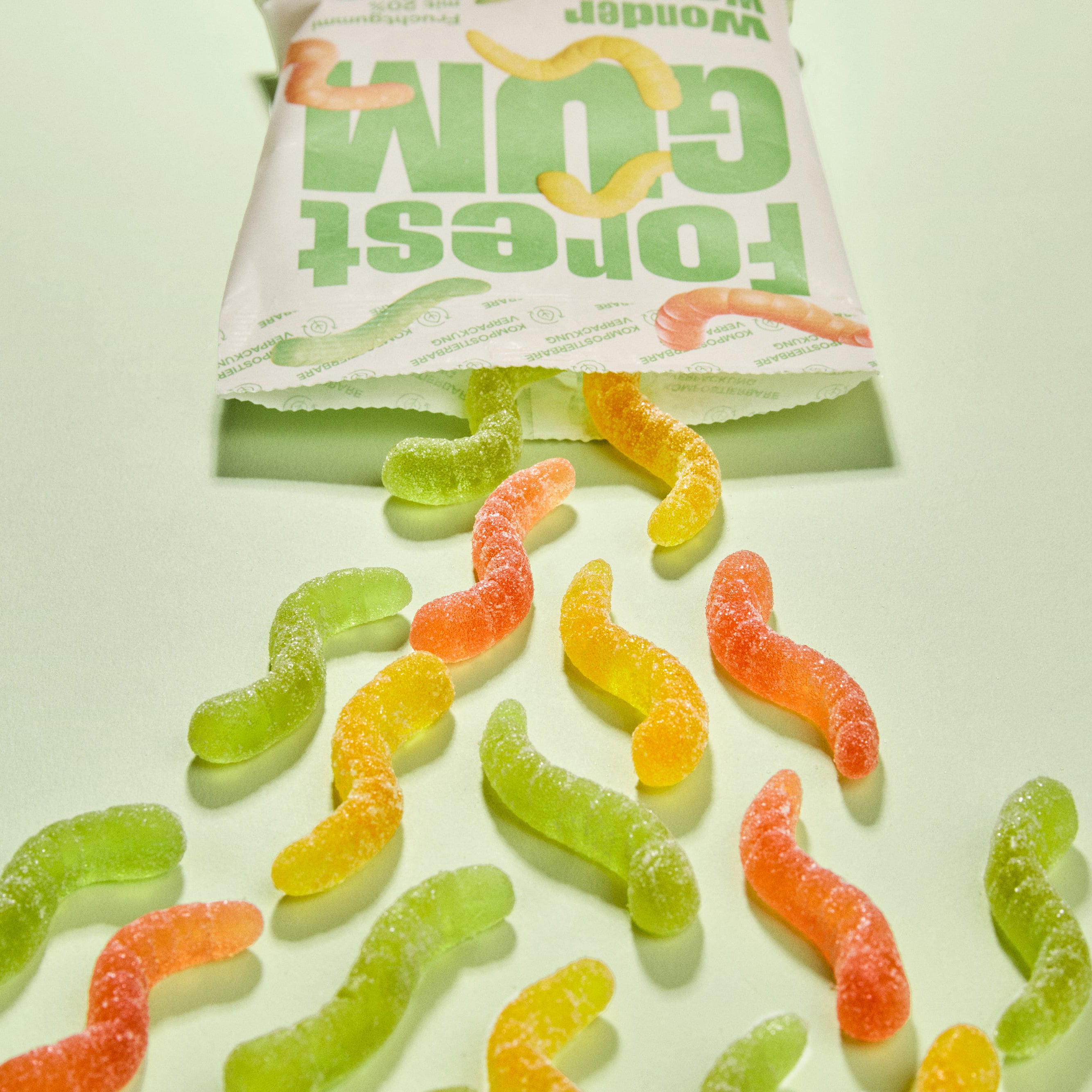 forestgum-fruchtgummi-vegan-wonder-worms-6x-sauer image 4